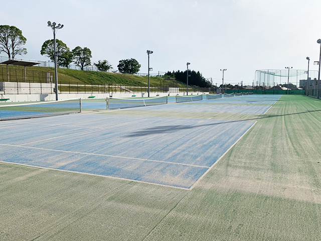 テニスコート 岡崎市龍北総合運動場